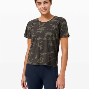 Lululemon Outrun the Heat Short Sleeve
Incognito Camo Multi Gator Green